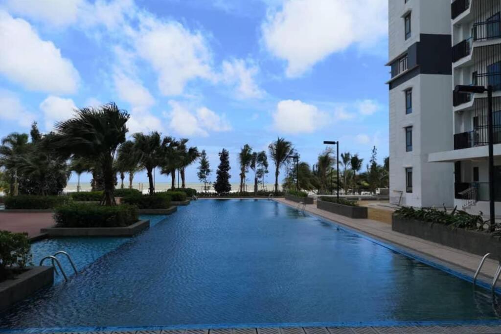 Timurbay Studio Apartment Facing Beautiful Beach Kuantan Eksteriør bilde