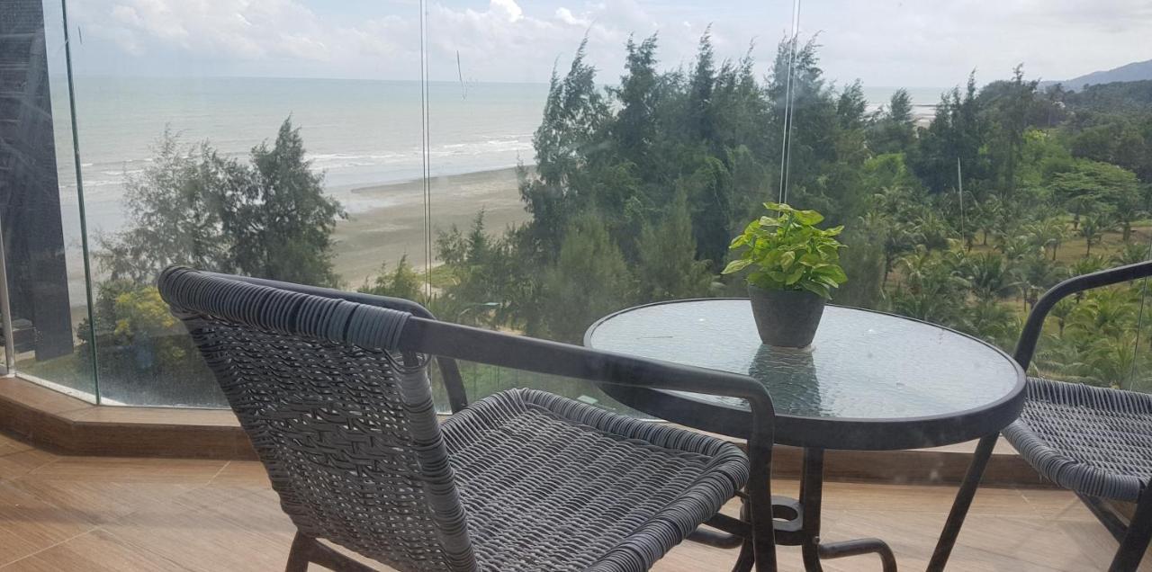 Timurbay Studio Apartment Facing Beautiful Beach Kuantan Eksteriør bilde